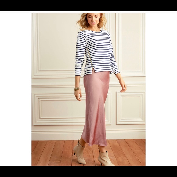 Stella & Dot Tops - Stella & Dot Crush It Pullover XL